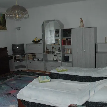 Sadiba U Erika * Rachiv